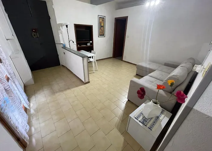 Lila House * تورينو